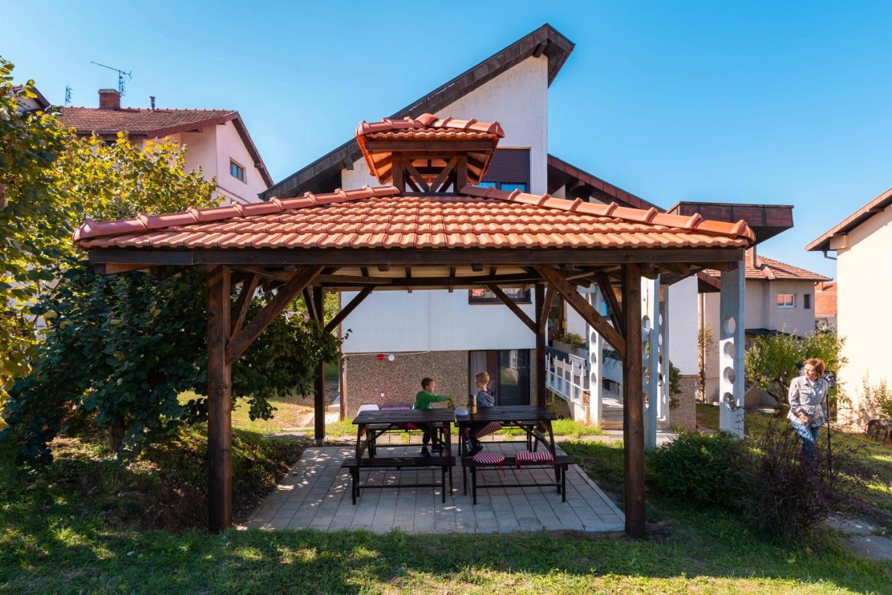 Kuca Jankovica Hotell Vrnjačka Banja Eksteriør bilde